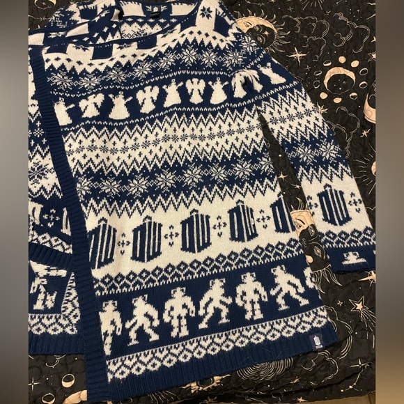 Hot Topic Doctor Who Limited Edition Open Front Cardigan - Picture 4 of 7